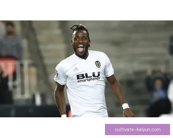 瓦伦西亚足球俱乐部宣布新赛季阵容调整及重要引援计划